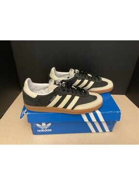 New! Womens Adidas Samba OG Core Black/Wonder White Athletic Shoes. Size 9. Nice